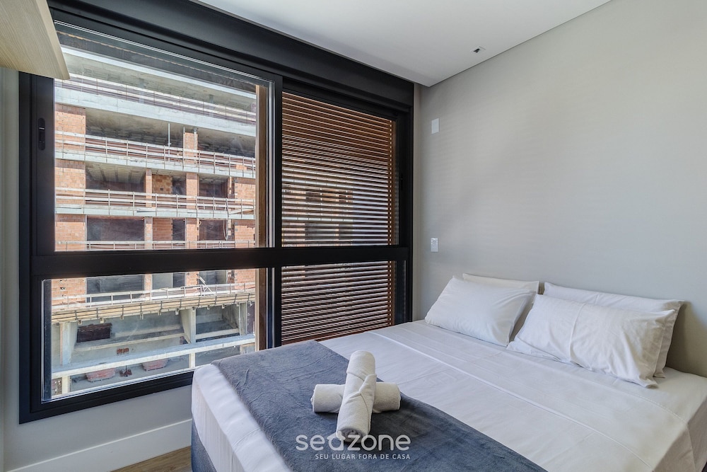 Charming Apartment 210m From Jurere Beach Psj0304