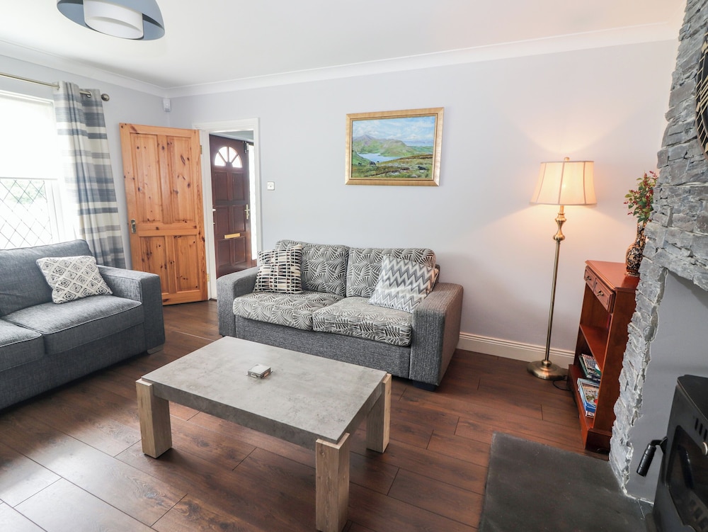 17 Clover Hill
