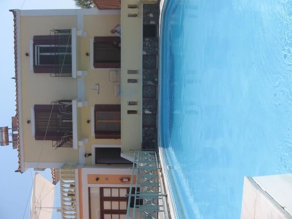 Stella Apartments & Studios