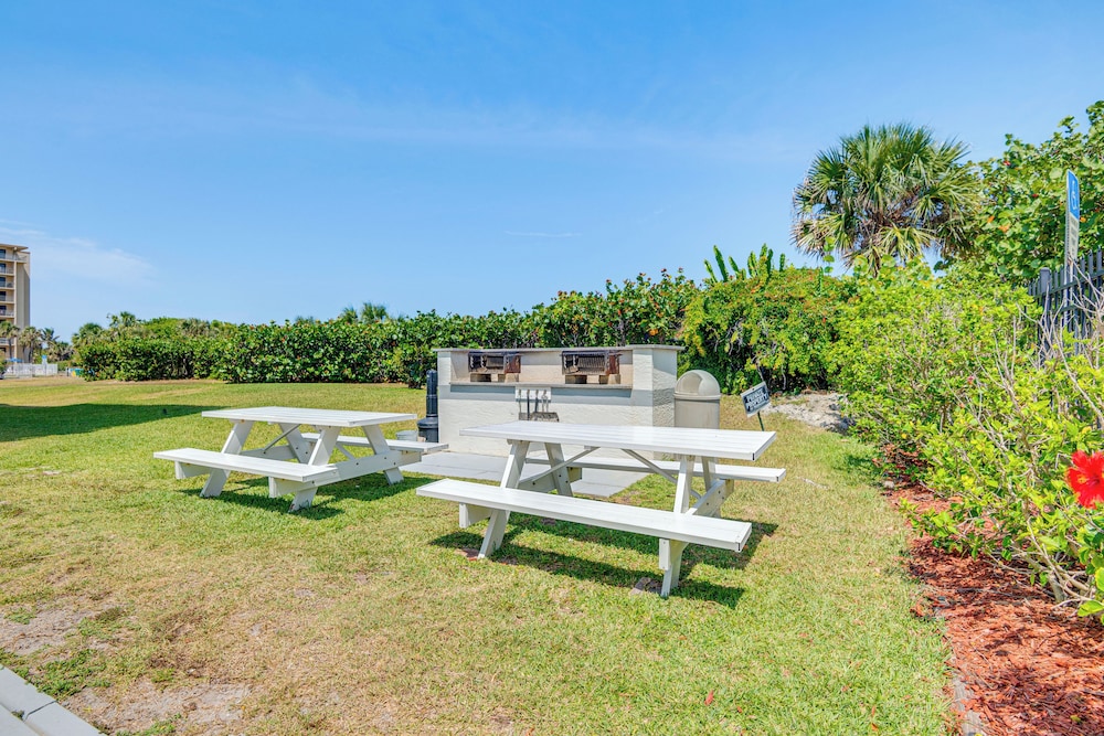 Pool Access: Beachfront Condo in Cape Canaveral!