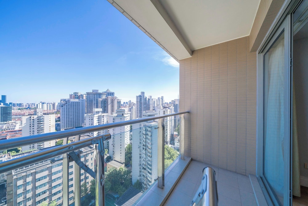 Tyms 2BR 1BA Apt Yongxin Century