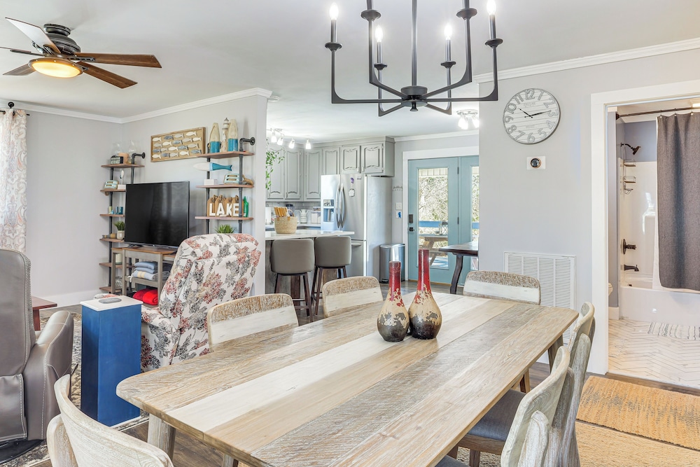 Boat, Fish & Hike: Smithville Home w/ Deck & Yard
