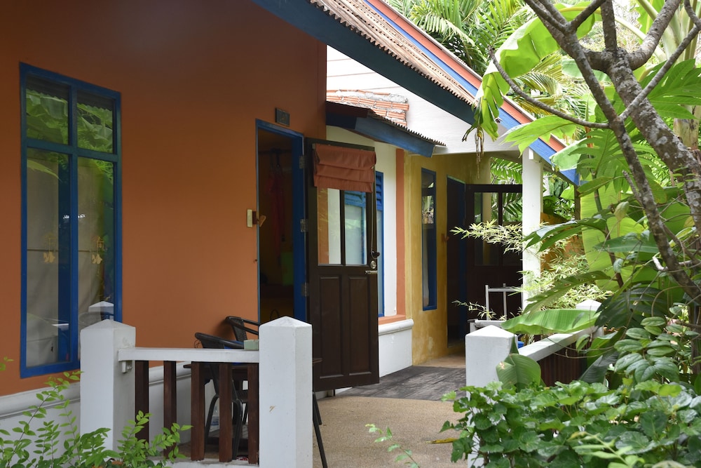 Hotel Lawana Resort - Image 1