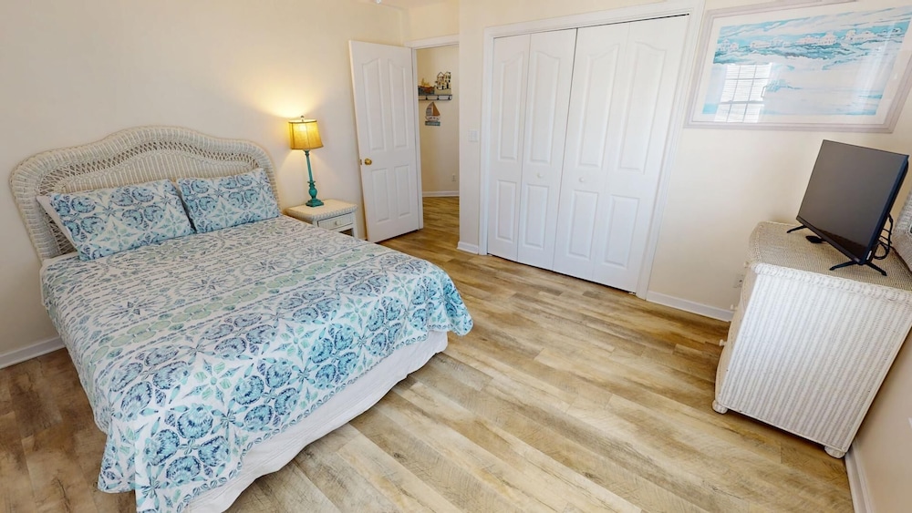 Dolphin Watch Tybee Vacation Rentals