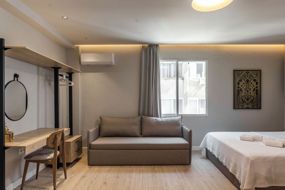 Noima Luxury Suites