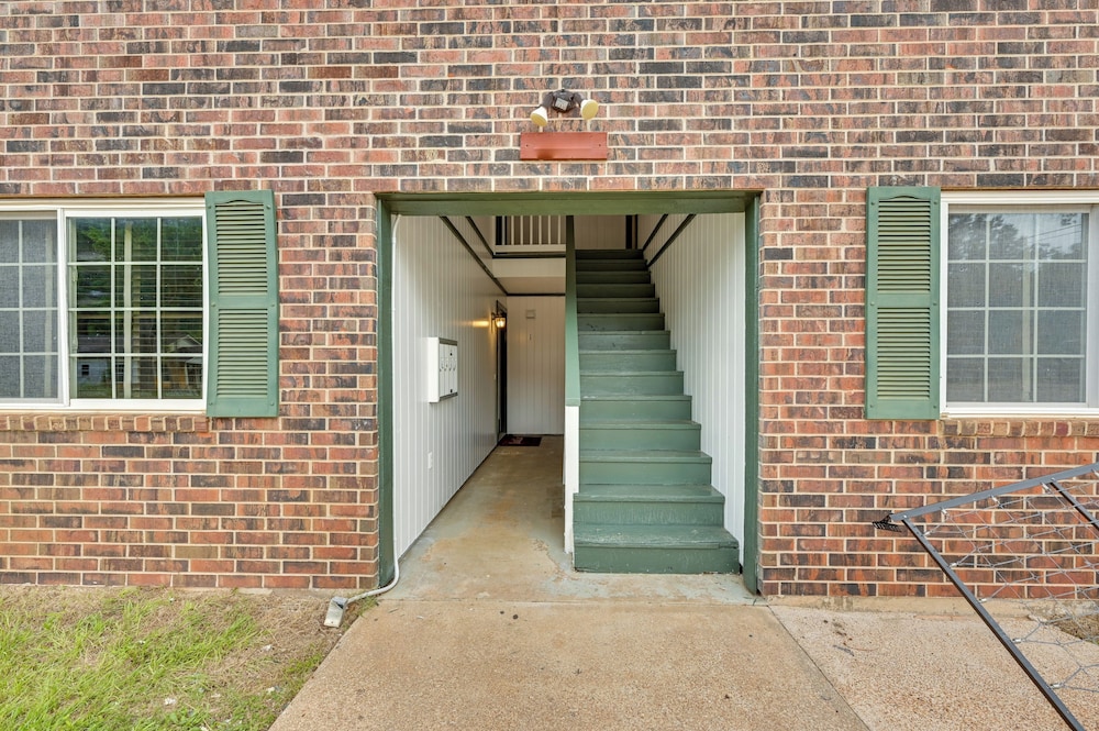 Nacogdoches Condo Half-mi to Sfa: Pets Welcome