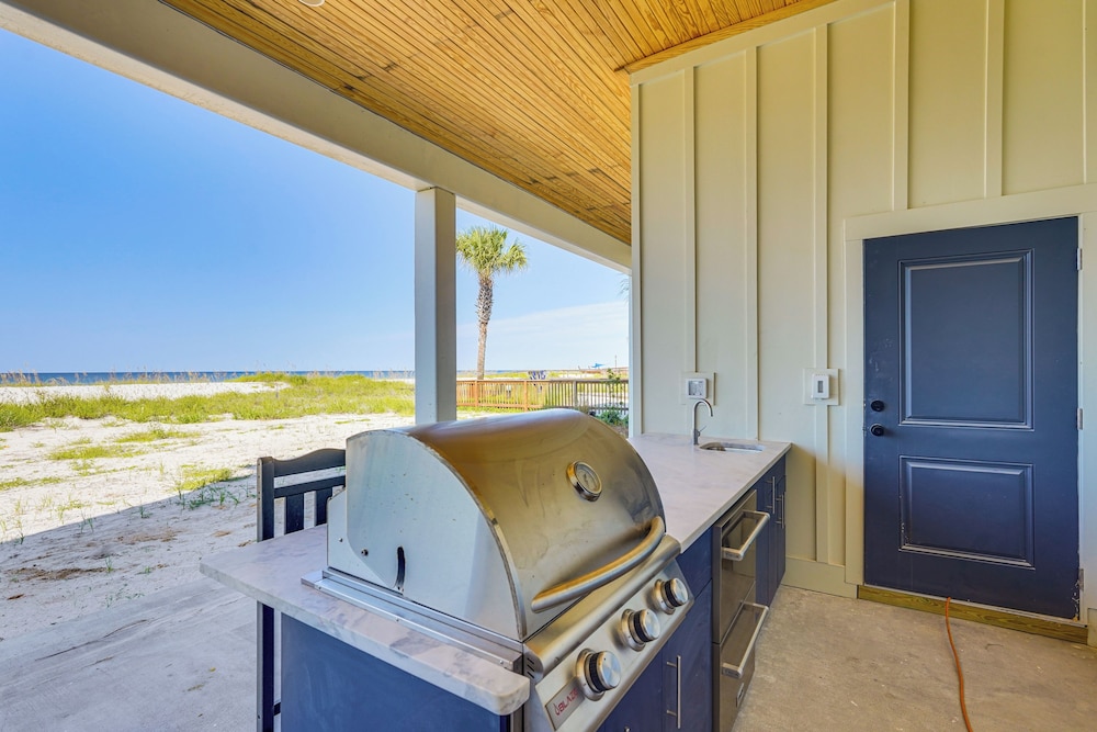 5,000+ Sq Ft! Luxe Beachfront House in Port St Joe