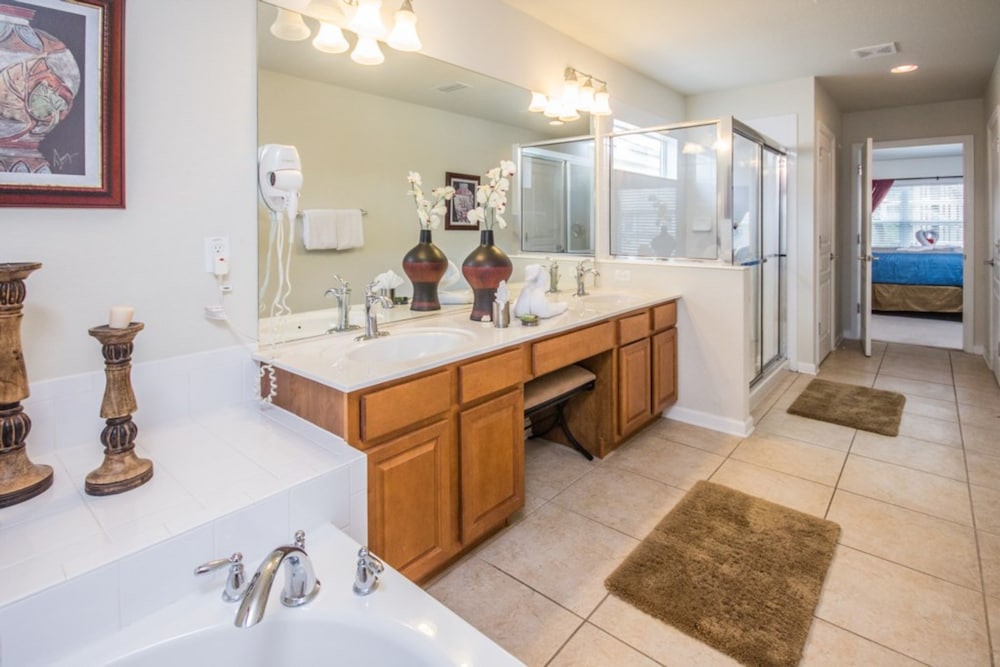 Windsor Hills 2548 - Image 5