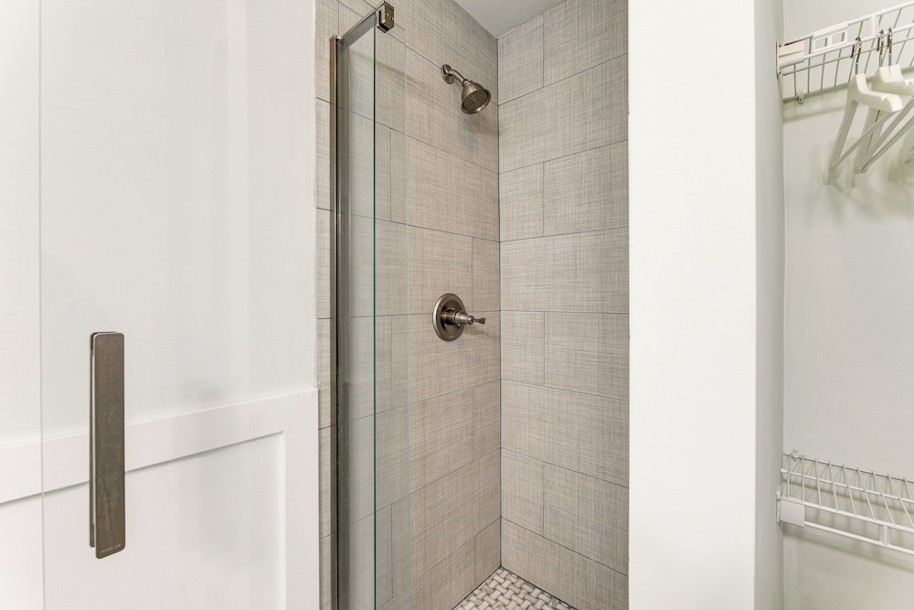 ~ 1 Block to Bethany Beach, Retreat w/ Pool Access