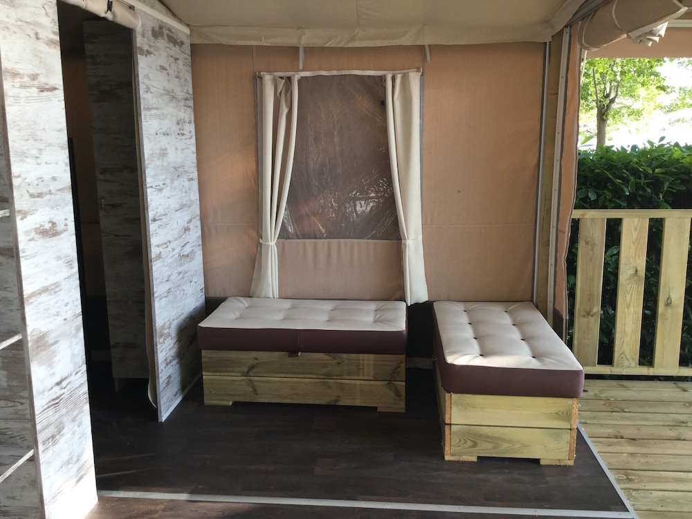 Parco del Lago Glamping & Lodges