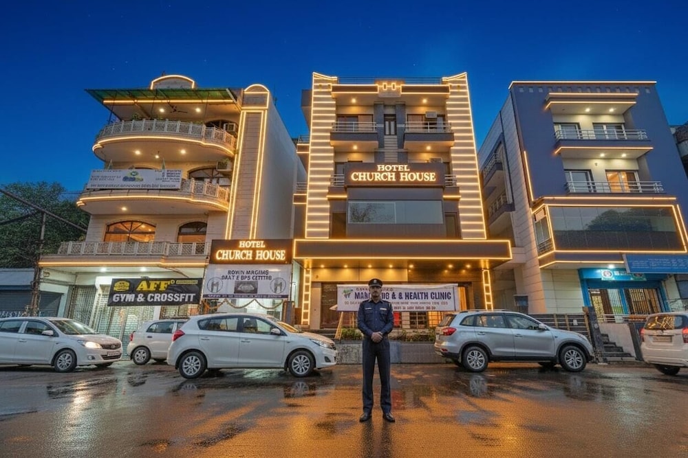 Hotel Church House - Rohini I Near Metro I Specious Rooms I Friendly Staff I Most Preferred Hotel In Rohini