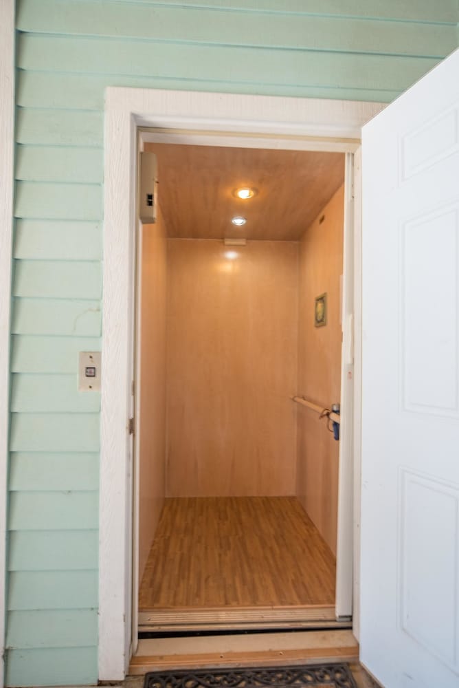 W Ashley 510 5 Bedroom Holiday Home By My Ocean Rentals