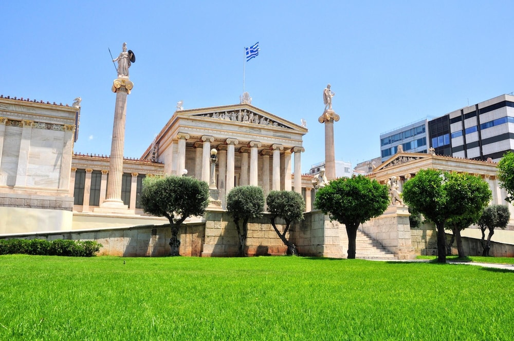 Modern Apartment in Athens Center