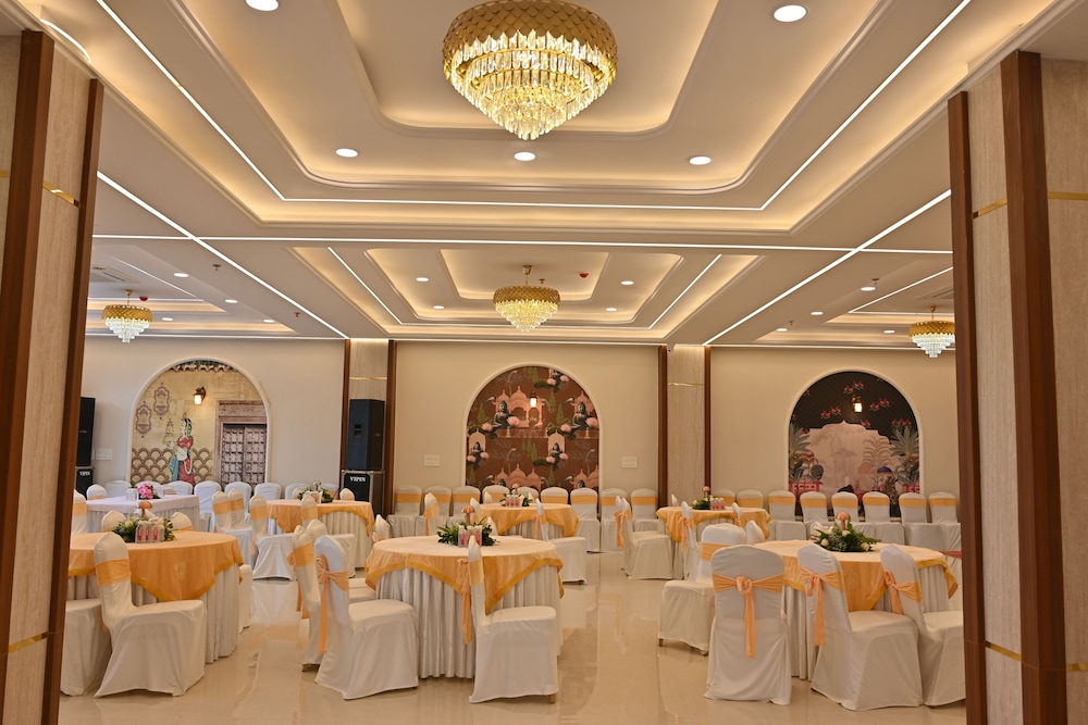 EcoXpress Satva Varanasi - 5 km from Kashi Vishwanath Temple, Varanasi