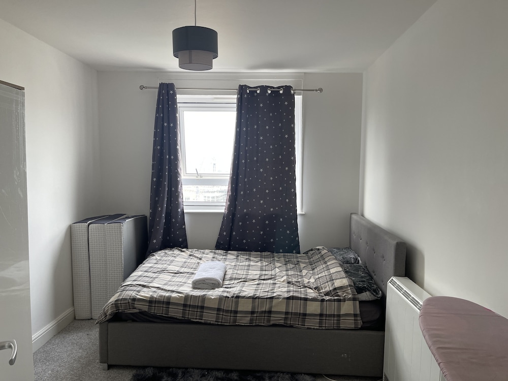 Stunning Welcoming Cosy Apartment in London