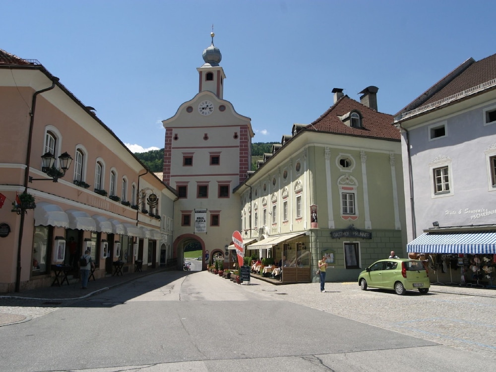 Photo 18