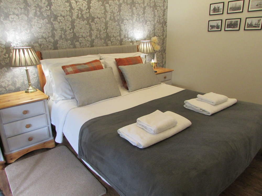 Great Yarmouth Vacations - Decoy Barn - Property Image 32