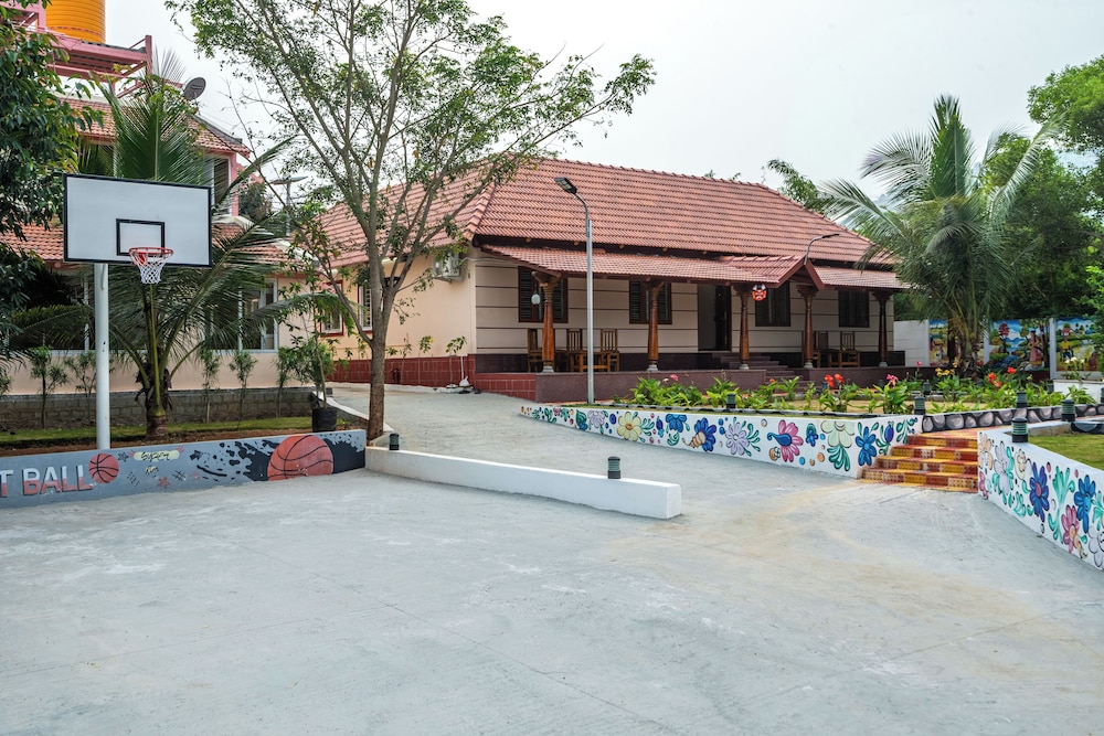 APR Villa by Alaya Stays