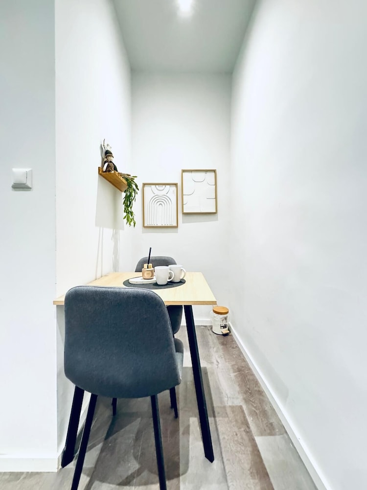 Modern Studio Near LK Klosterneuburg