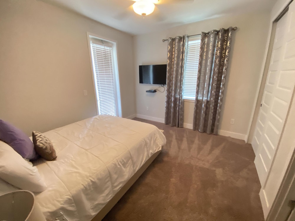 Elegant Family Home Pool Spa Themed Rooms