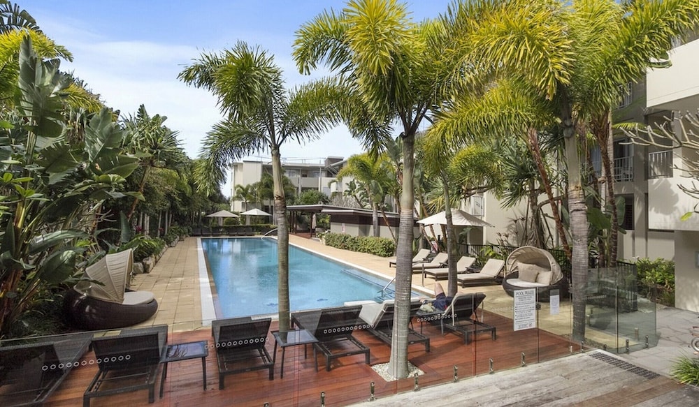 Luxury Apartments on Bells Boulevard