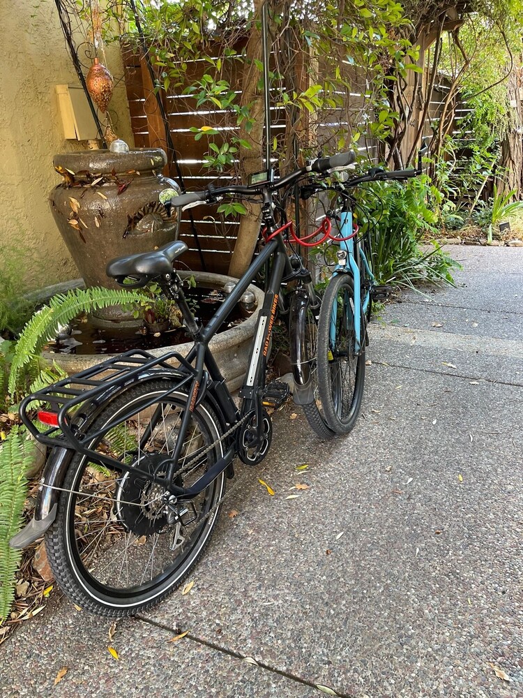 Glen Ellen Inn