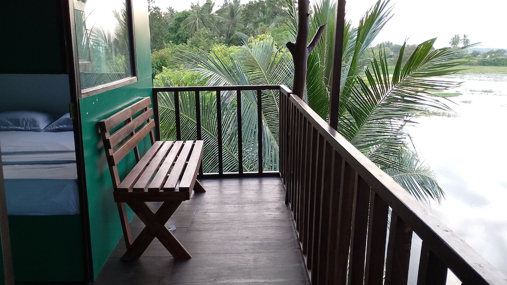 Yala Treetop Lake