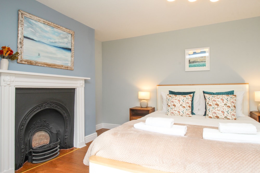 Bay Cottage