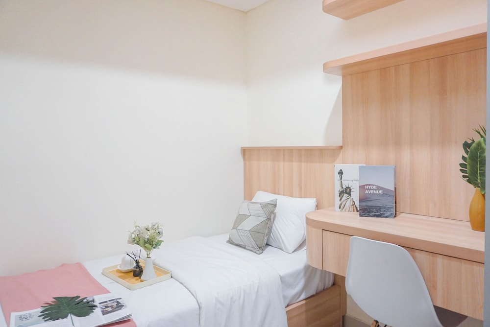 Comfy And Strategic 2Br Connecting Mall At Pollux Chadstone Apartment