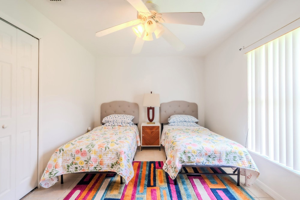 Flint and Kingscrest, LLC - Private Rooms in Shared Home