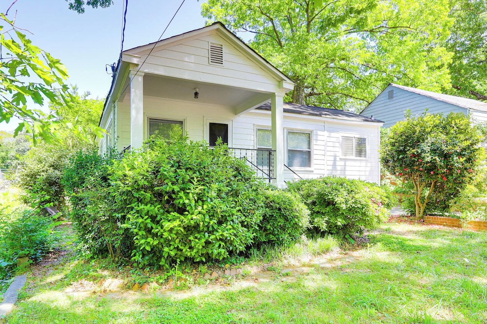 Main Street Home: 1 Mile to Callaway Gardens view 5