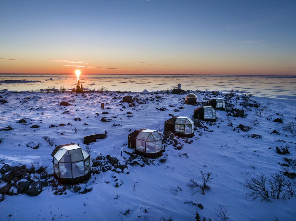 Kalle's Inn Glass Houses