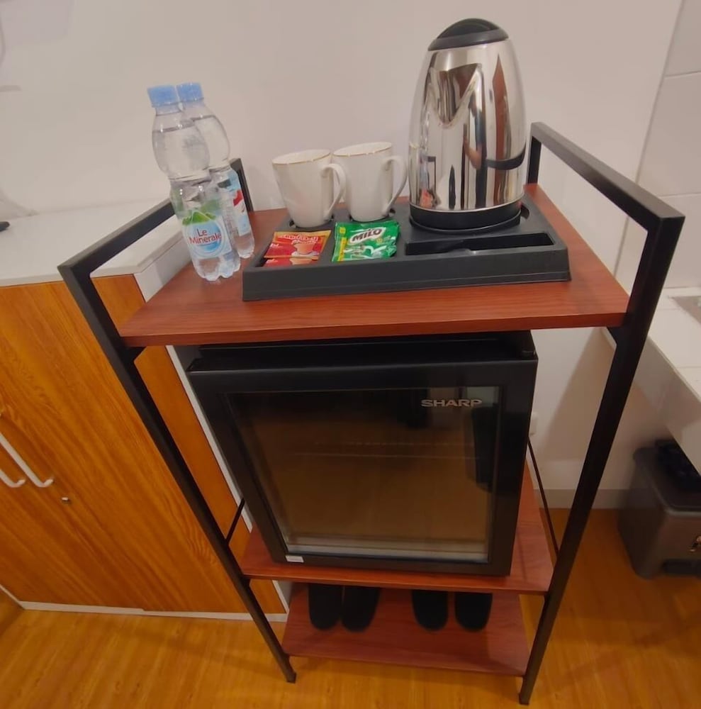 Golden Knight Suites | EcoHome Apartment