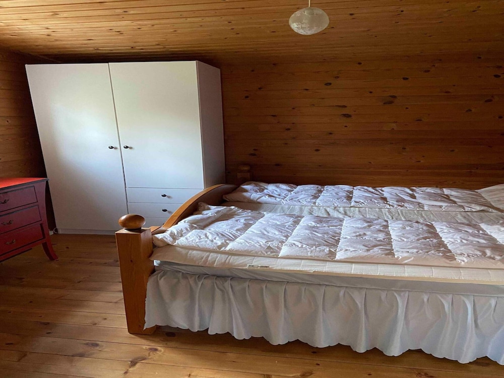 5 Star Holiday Home in Oro