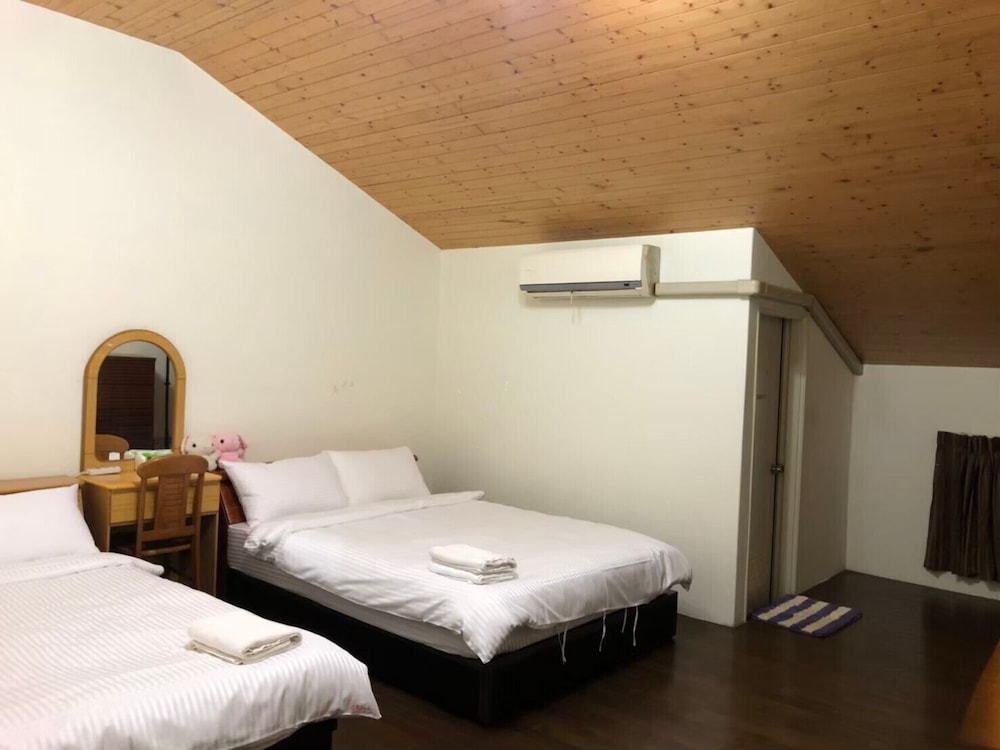 YOLOHO villa view 5