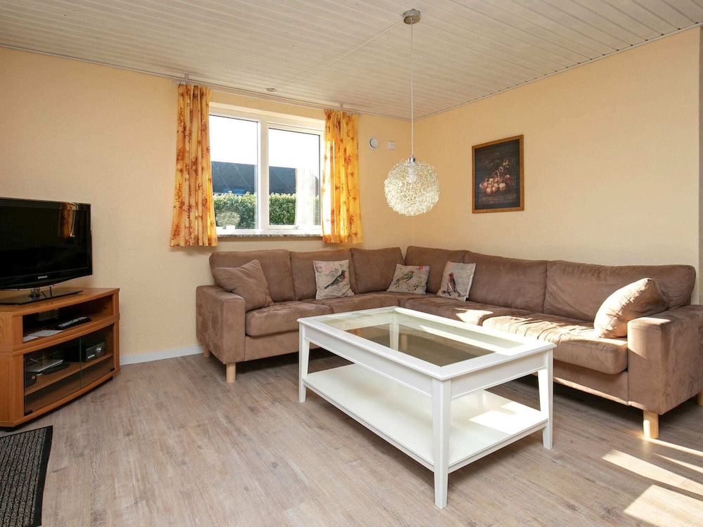 5 Person Holiday Home in Vaeggerlose view 3