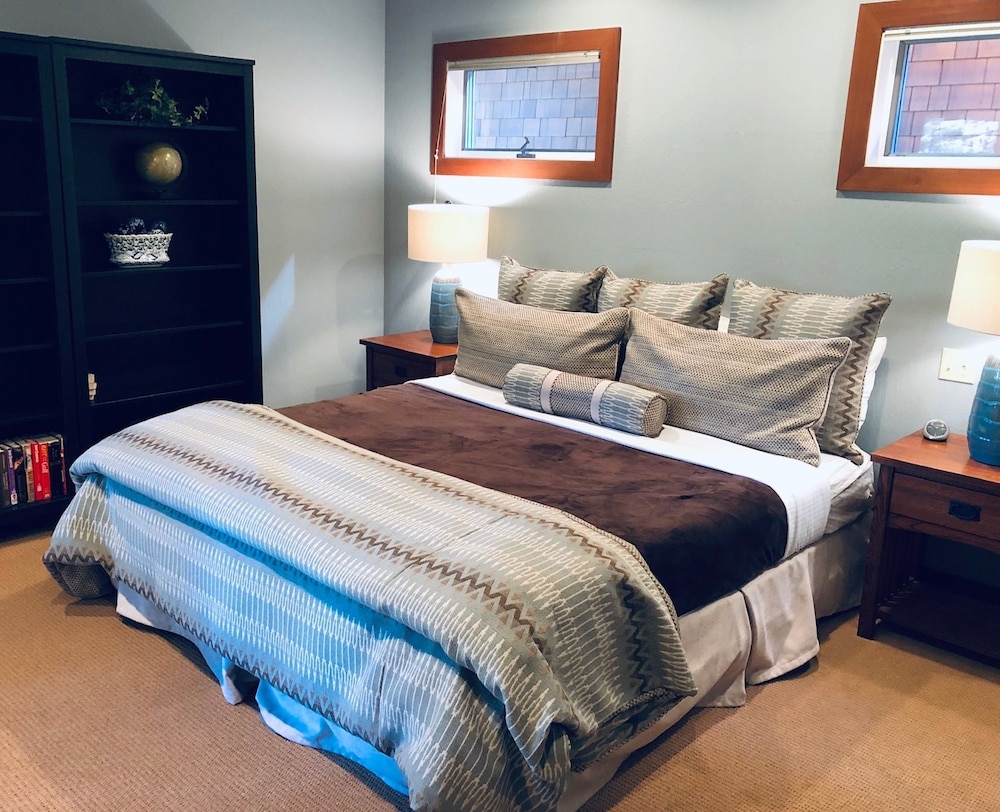 Northstar Luxury Lodgepole 4 Bedroom Home by RedAwning view 4