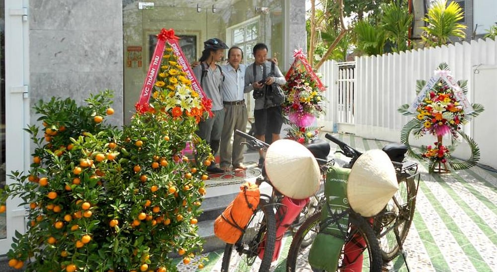 Center Homestay