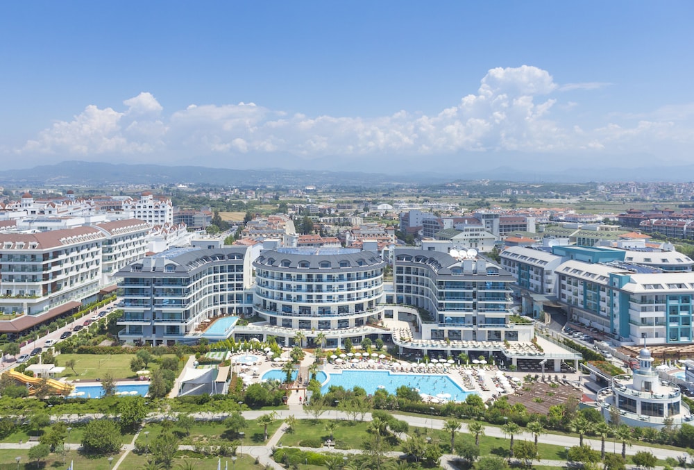 Commodore Elite Suites & Spa - All Inclusive - Adult Only
