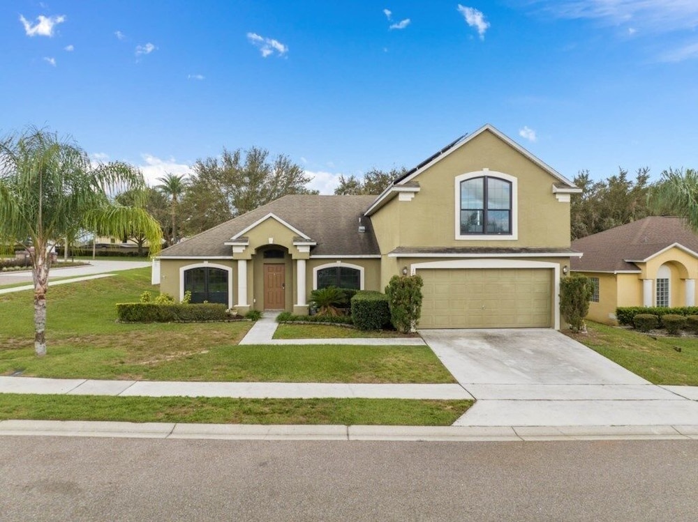 Legacy Park Villa: 5br, Pool, Spa & Near Disney 5 Bedroom Villa