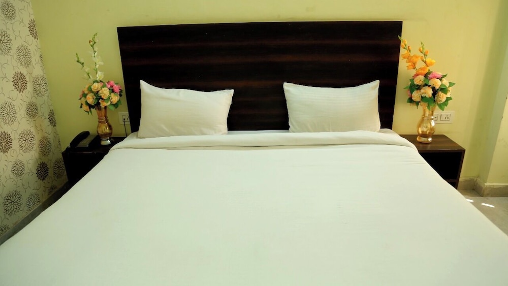 Hotel Livinn by F9 - Property Image 9