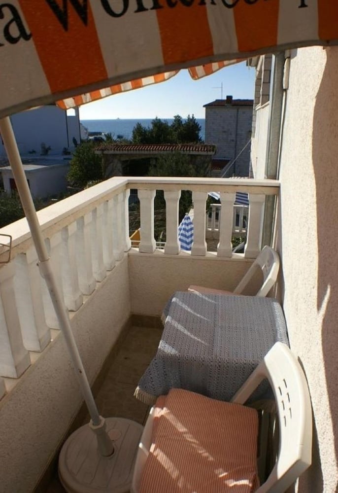 Amalija - 50m Close to the sea - A3 Posebni view 2