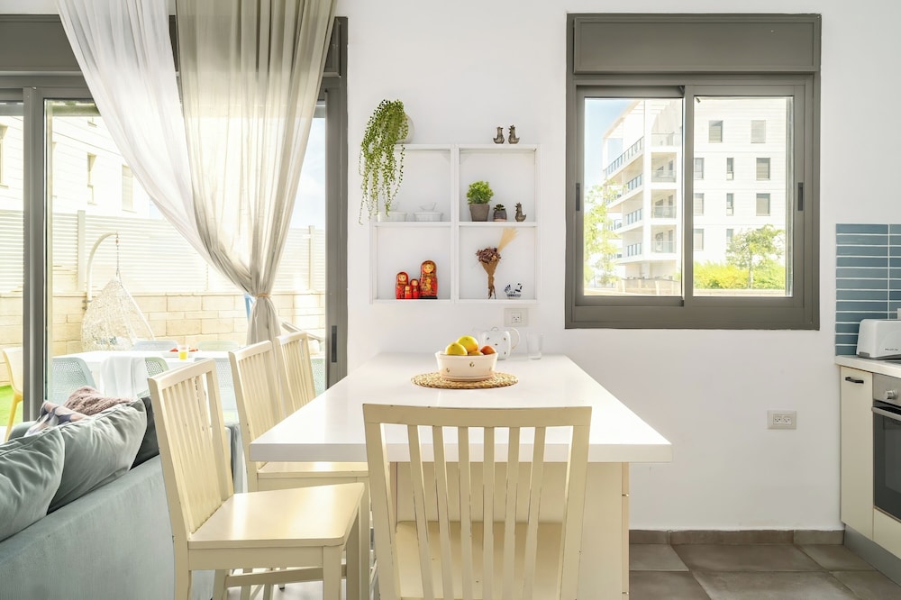 Achziv Bright Garden Stay by Sea N' Rent