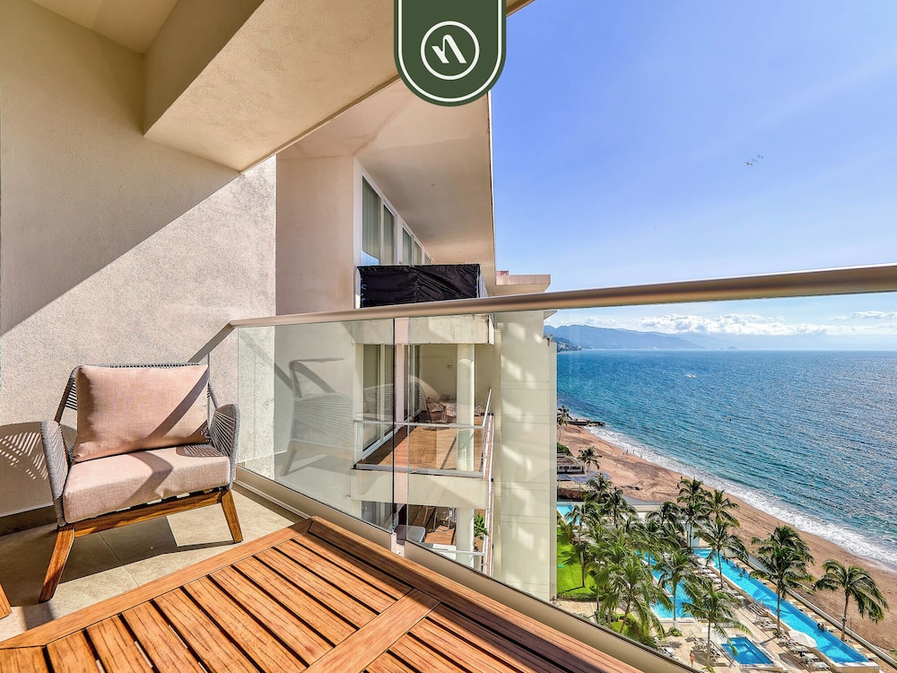 Harbor 171 by Naya Homes