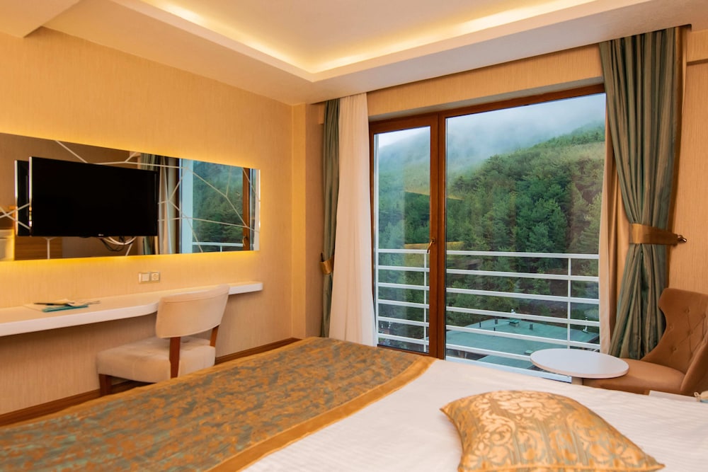 Cam Thermal Resort Spa Convention Center