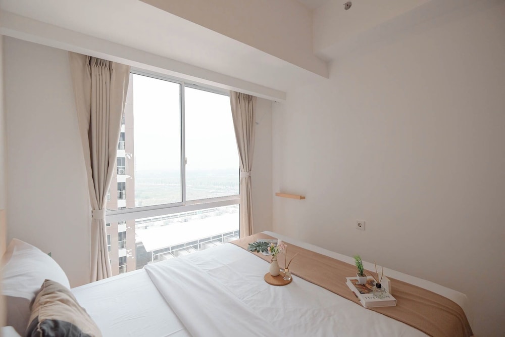 Cozy And Spacious 2Br Apartment Tokyo Riverside Pik 2