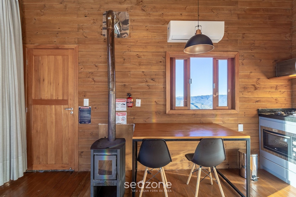 Chalet in Mountains With Magnificent Views Vst017