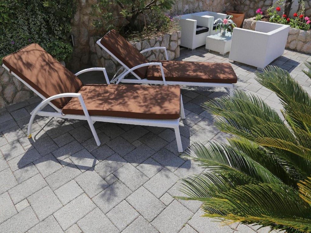 Hotel Villa Vanda - Image 1