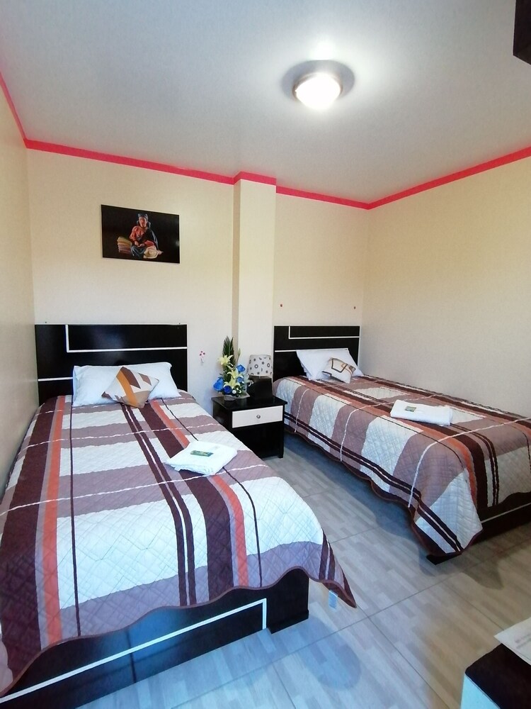 Hostal y Complejo recreacional La Playita de Monse