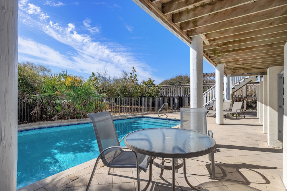A Winterpast by the Sea - Gulf Front on 30A With Private Pool!